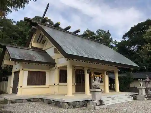 八柱神社の本殿・本堂