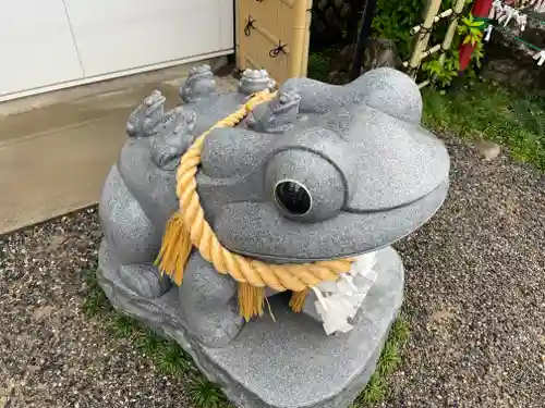 尾張猿田彦神社の狛犬