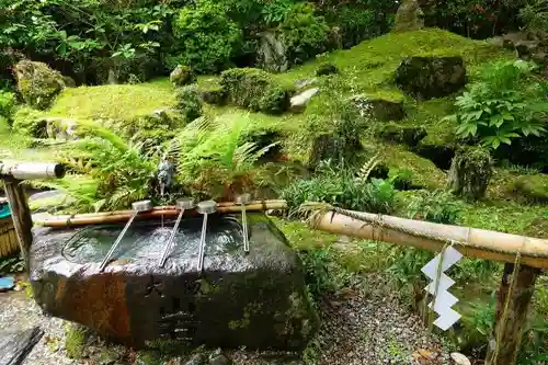𠮷水神社（吉水神社）の手水舎