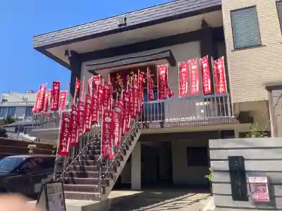 神楽坂 清隆寺 - 熊本城城主・加藤清正公を祀るお寺の{uncategorized: "未分類", other: "その他", undefined: "問題あり", building: "その他建物", grave: "お墓", sacred_gate: "鳥居", guardian: "狛犬", statue: "像", buddha: "仏像", history: "歴史", nature: "自然", garden: "庭園", animal: "動物", pagoda: "塔", temizu: "手水舎", mountain_gate: "山門・神門", sanctuary: "本殿・本堂", subordinate: "末社・摂社", art: "芸術", scenery: "景色", jizo: "地蔵", ema: "絵馬", goshuin: "御朱印", omikuji: "おみくじ", items: "授与品その他", amulet: "お守り", goshuincho: "御朱印帳", eats: "食事", festival: "お祭り", votive_dance: "神楽", shichigosan: "七五三参", wedding: "結婚式", experience: "体験その他", initially: "初詣", around: "周辺", anti_infection: "感染症対策"}
