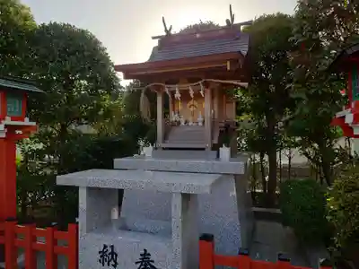 稲荷大明神（そごう横浜店・屋上）(神奈川県)