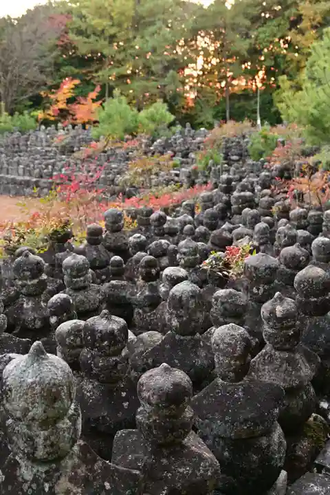 石塔寺(滋賀県)