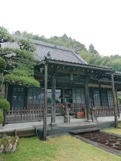 正行寺の本殿