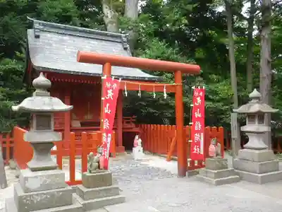 鶴岡八幡宮の末社・摂社