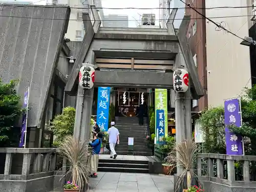 烏森神社の鳥居