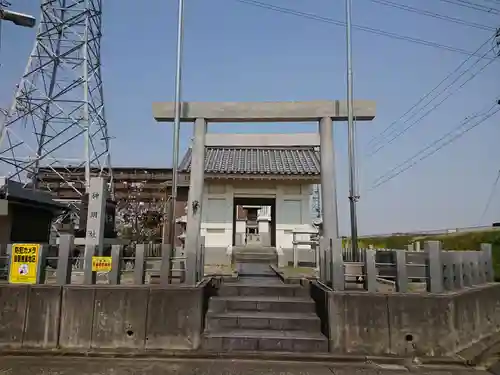 神明社の鳥居