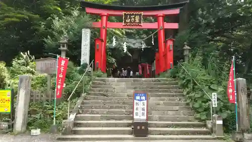 鷲子山上神社の鳥居