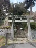 糸島市宇美八幡宮の{uncategorized: "未分類", other: "その他", undefined: "問題あり", building: "その他建物", grave: "お墓", sacred_gate: "鳥居", guardian: "狛犬", statue: "像", buddha: "仏像", history: "歴史", nature: "自然", garden: "庭園", animal: "動物", pagoda: "塔", temizu: "手水舎", mountain_gate: "山門・神門", sanctuary: "本殿・本堂", subordinate: "末社・摂社", art: "芸術", scenery: "景色", jizo: "地蔵", ema: "絵馬", goshuin: "御朱印", omikuji: "おみくじ", items: "授与品その他", amulet: "お守り", goshuincho: "御朱印帳", eats: "食事", festival: "お祭り", votive_dance: "神楽", shichigosan: "七五三参", wedding: "結婚式", experience: "体験その他", initially: "初詣", around: "周辺", anti_infection: "感染症対策"}