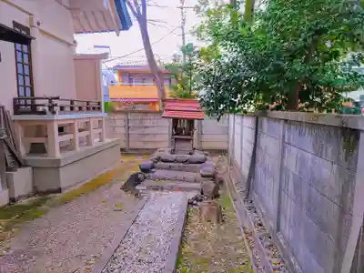 綿神社の末社・摂社