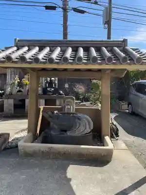 慶運寺の手水舎