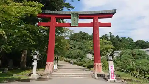 志波彦神社・鹽竈神社の鳥居