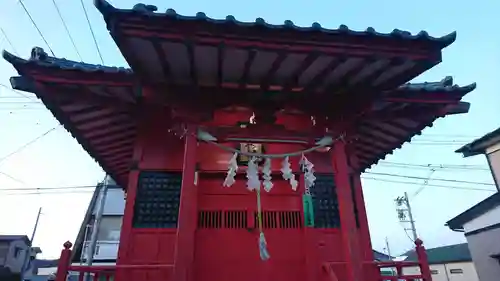 山神社の本殿