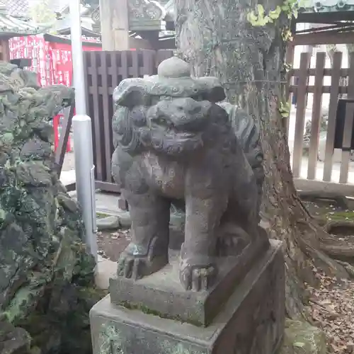 牛嶋神社の狛犬