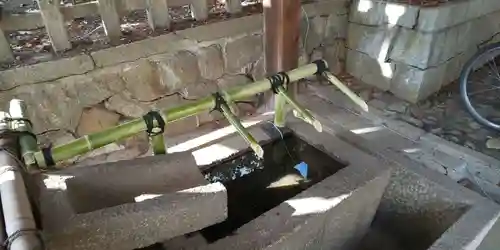 岡崎神社の手水舎