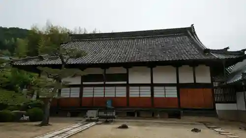 頼久寺の本殿・本堂