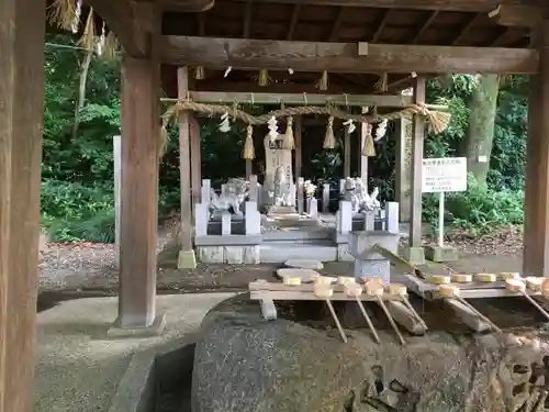 愛知縣護國神社の手水舎
