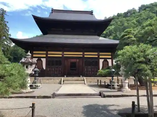 向嶽寺の本殿・本堂
