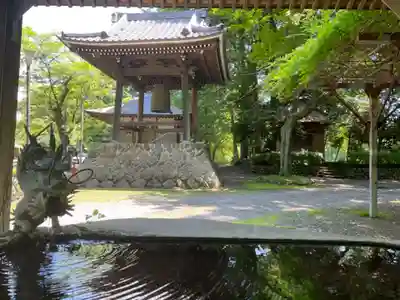 無量光寺の手水舎