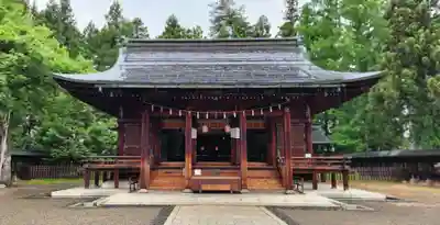 上杉神社の本殿・本堂