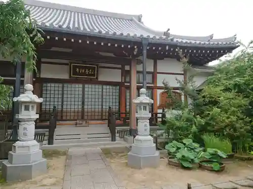 松音寺の本殿・本堂