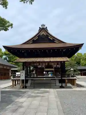 城南宮の本殿・本堂