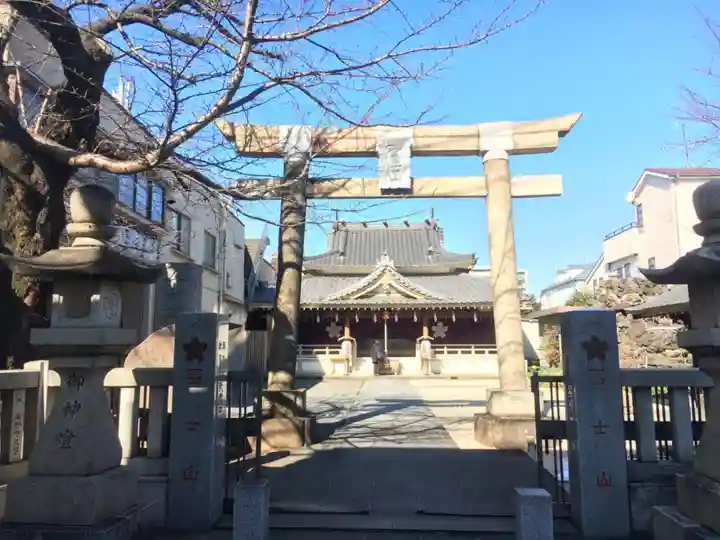 扶桑教太祠の鳥居