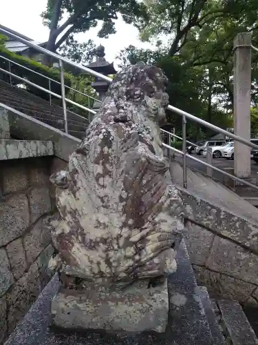 阿智神社の狛犬