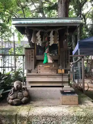 太子堂八幡神社の末社・摂社
