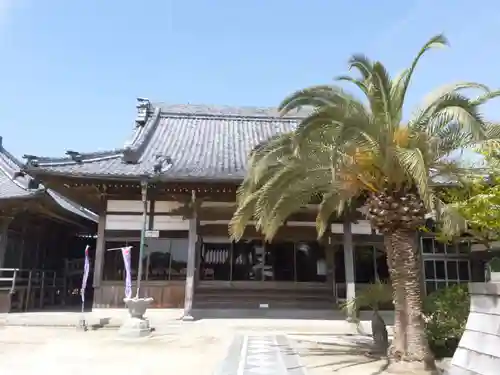 東光寺の本殿