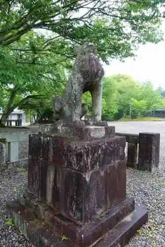 吉野神宮の狛犬