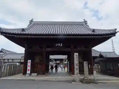 道隆寺の山門・神門