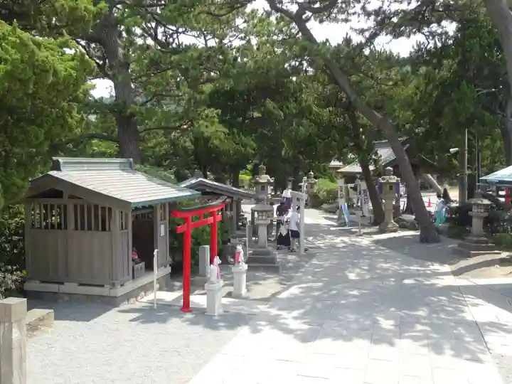森戸大明神(森戸神社)の末社・摂社