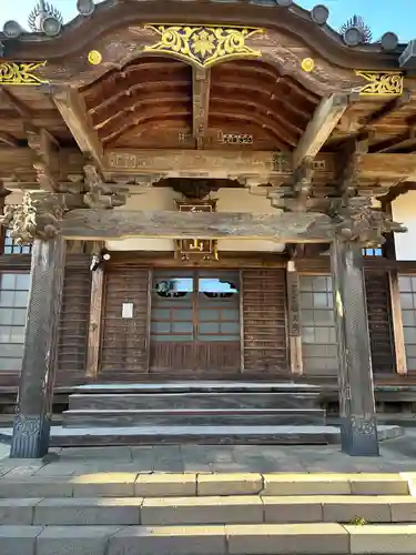 柳沢寺の本殿