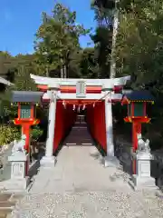 二川伏見稲荷の鳥居