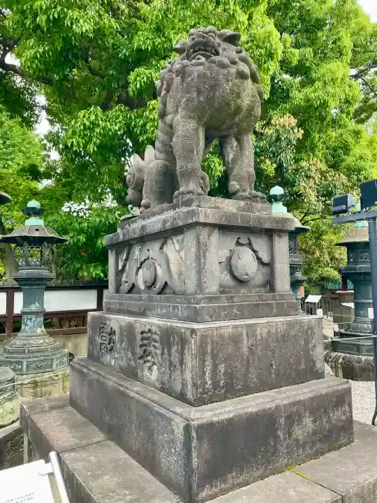 上野東照宮の{uncategorized: "未分類", other: "その他", undefined: "問題あり", building: "その他建物", grave: "お墓", sacred_gate: "鳥居", guardian: "狛犬", statue: "像", buddha: "仏像", history: "歴史", nature: "自然", garden: "庭園", animal: "動物", pagoda: "塔", temizu: "手水舎", mountain_gate: "山門・神門", sanctuary: "本殿・本堂", subordinate: "末社・摂社", art: "芸術", scenery: "景色", jizo: "地蔵", ema: "絵馬", goshuin: "御朱印", omikuji: "おみくじ", items: "授与品その他", amulet: "お守り", goshuincho: "御朱印帳", eats: "食事", festival: "お祭り", votive_dance: "神楽", shichigosan: "七五三参", wedding: "結婚式", experience: "体験その他", initially: "初詣", around: "周辺", anti_infection: "感染症対策"}