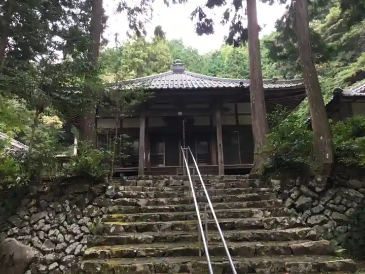 東林寺の本殿・本堂