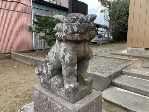 岩野見社の狛犬