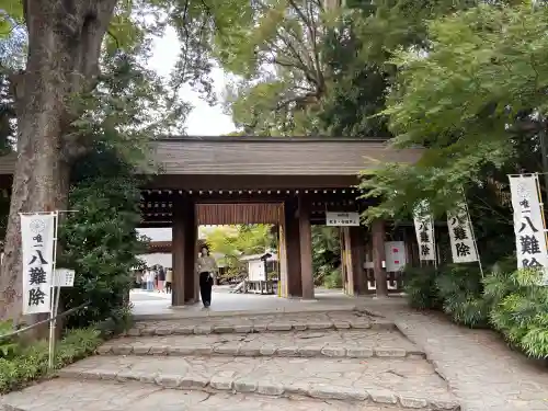 阿佐ヶ谷神明宮の{uncategorized: "未分類", other: "その他", undefined: "問題あり", building: "その他建物", grave: "お墓", sacred_gate: "鳥居", guardian: "狛犬", statue: "像", buddha: "仏像", history: "歴史", nature: "自然", garden: "庭園", animal: "動物", pagoda: "塔", temizu: "手水舎", mountain_gate: "山門・神門", sanctuary: "本殿・本堂", subordinate: "末社・摂社", art: "芸術", scenery: "景色", jizo: "地蔵", ema: "絵馬", goshuin: "御朱印", omikuji: "おみくじ", items: "授与品その他", amulet: "お守り", goshuincho: "御朱印帳", eats: "食事", festival: "お祭り", votive_dance: "神楽", shichigosan: "七五三参", wedding: "結婚式", experience: "体験その他", initially: "初詣", around: "周辺", anti_infection: "感染症対策"}