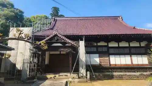 満願寺の本殿・本堂