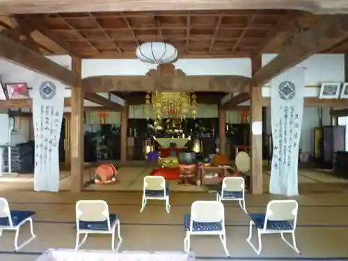 聖寳寺の本殿・本堂