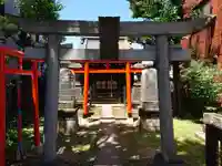 妻戀御社 稲荷神社の鳥居
