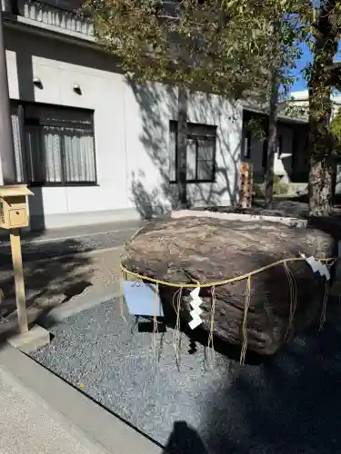 亀戸 香取神社の{uncategorized: "未分類", other: "その他", undefined: "問題あり", building: "その他建物", grave: "お墓", sacred_gate: "鳥居", guardian: "狛犬", statue: "像", buddha: "仏像", history: "歴史", nature: "自然", garden: "庭園", animal: "動物", pagoda: "塔", temizu: "手水舎", mountain_gate: "山門・神門", sanctuary: "本殿・本堂", subordinate: "末社・摂社", art: "芸術", scenery: "景色", jizo: "地蔵", ema: "絵馬", goshuin: "御朱印", omikuji: "おみくじ", items: "授与品その他", amulet: "お守り", goshuincho: "御朱印帳", eats: "食事", festival: "お祭り", votive_dance: "神楽", shichigosan: "七五三参", wedding: "結婚式", experience: "体験その他", initially: "初詣", around: "周辺", anti_infection: "感染症対策"}