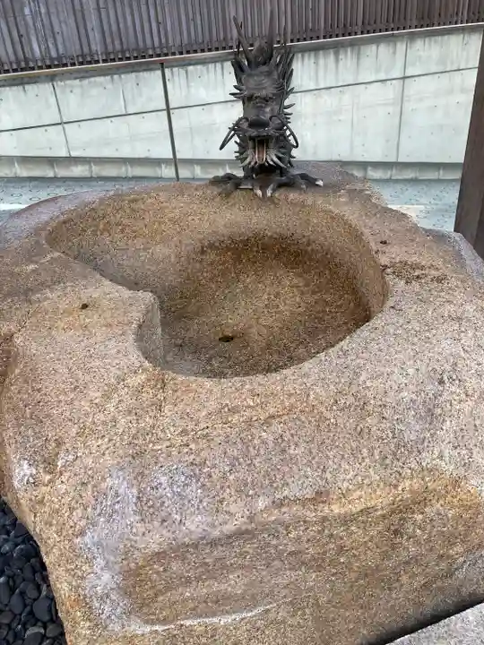 虎ノ門金刀比羅宮の手水舎