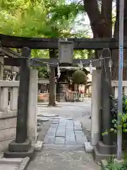 小野照崎神社の鳥居