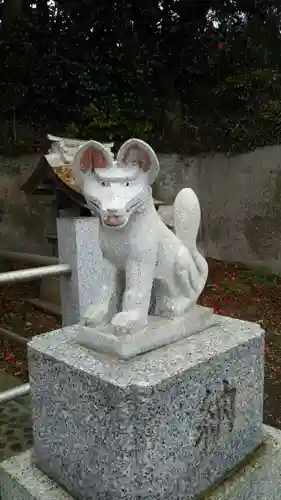 玄東稲荷神社の狛犬