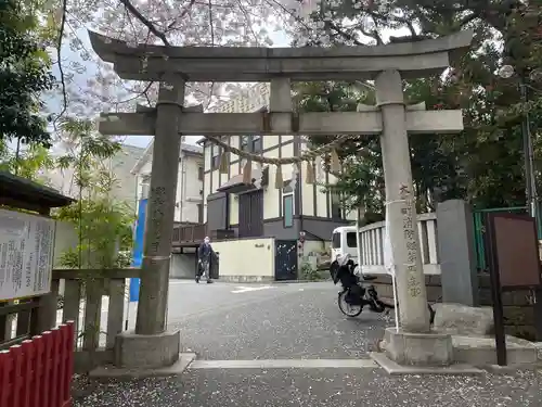 居木神社の鳥居