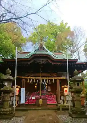 座間神社の本殿・本堂