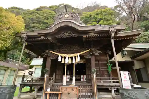 根岸八幡神社の本殿・本堂
