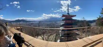 新倉富士浅間神社(山梨県)