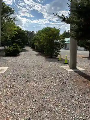 川西神社の庭園